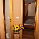 House Eleonora * Barban
