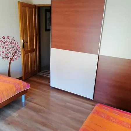 House Eleonora * Barban