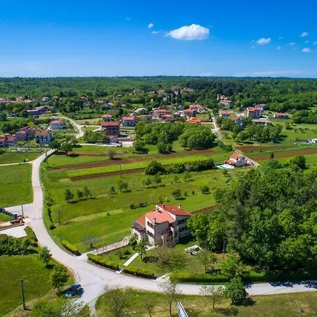 Holiday home House Eleonora *