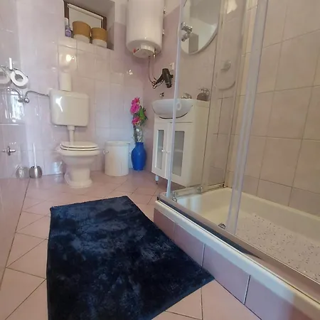 House Eleonora Holiday home *