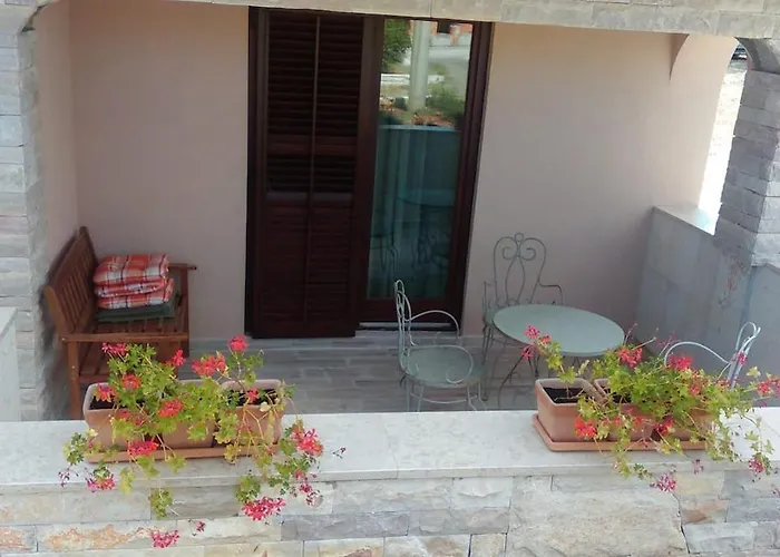 House Eleonora Dom wakacyjny Barban