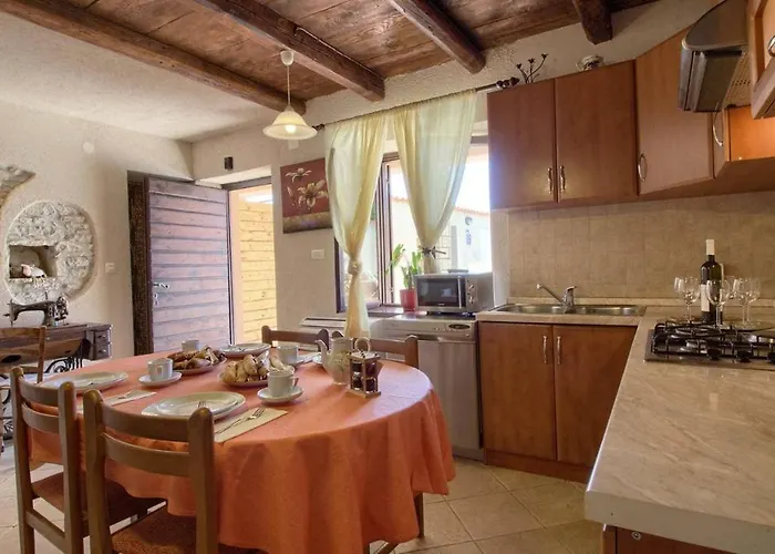 House Eleonora Dom wakacyjny *