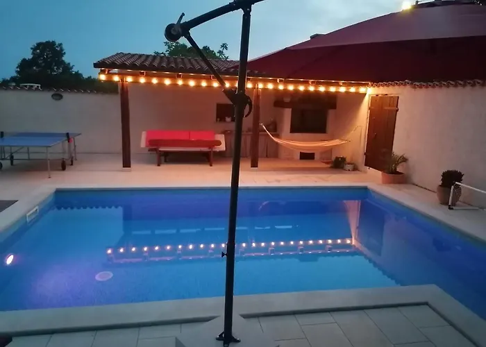 Dom wakacyjny House Eleonora Barban