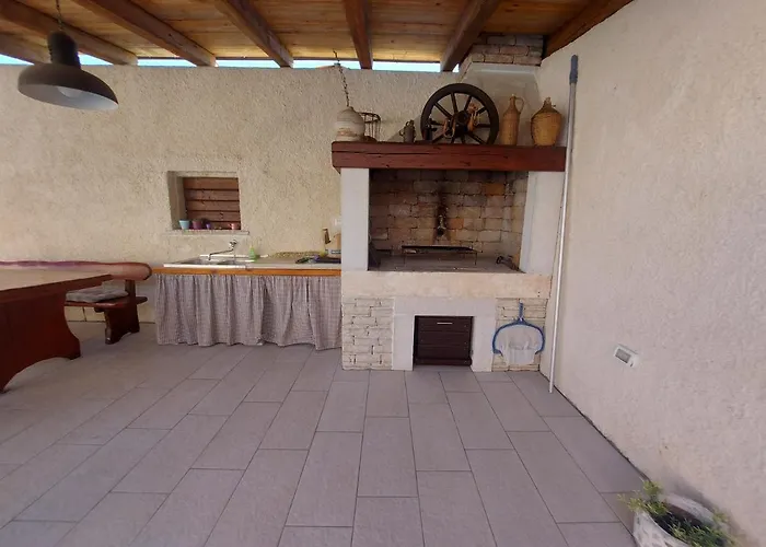 Vikendica House Eleonora